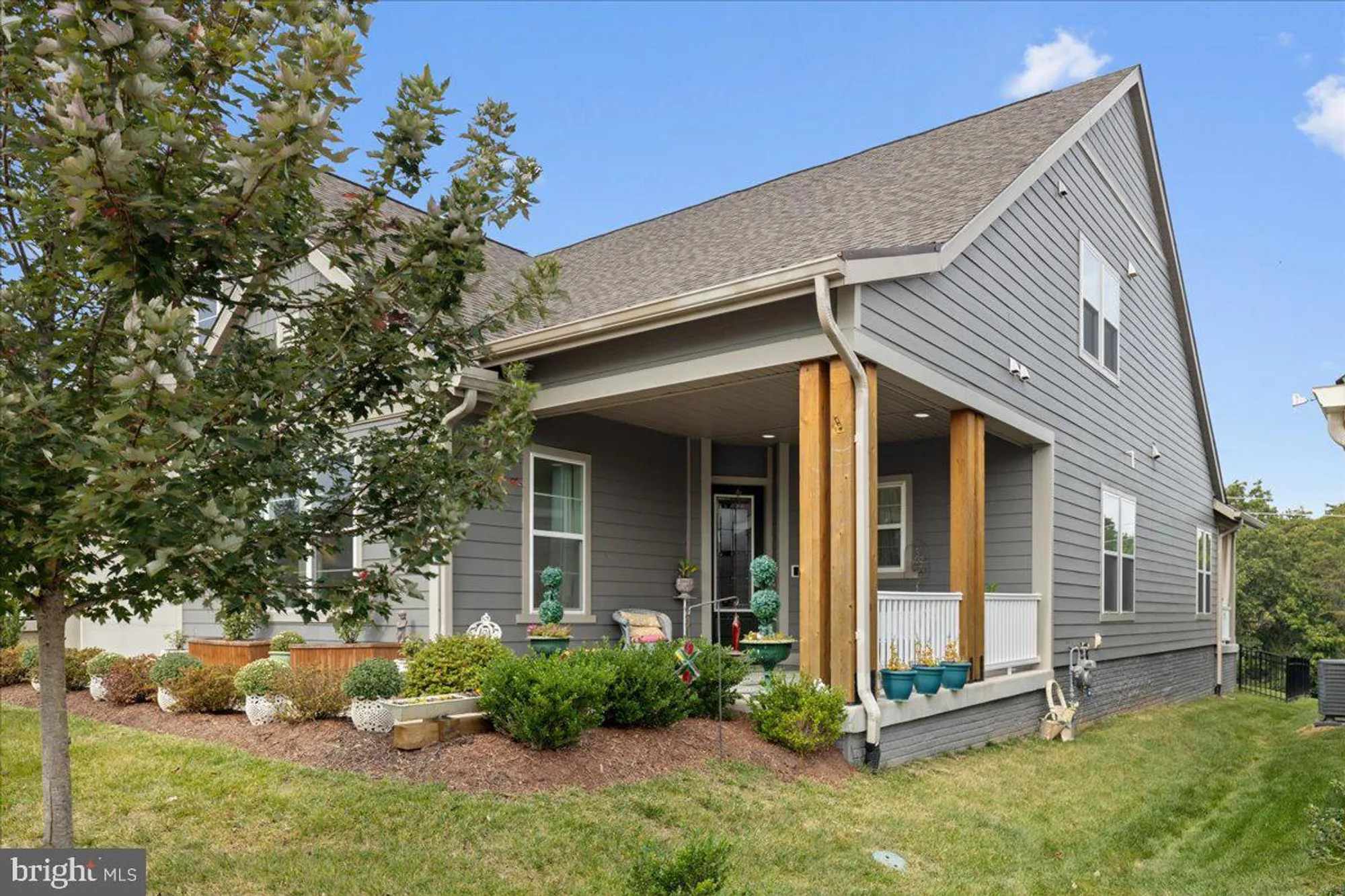 Property Slideshow image 6 of 73 | 117 mallard dr, Lake Frederick, VA, 22630