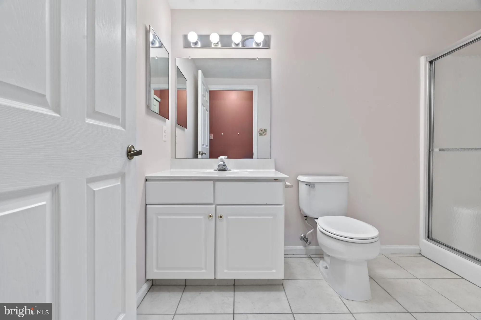 Property Slideshow image 12 of 25 | 10 yarrow pl, Mount Laurel, NJ, 08054