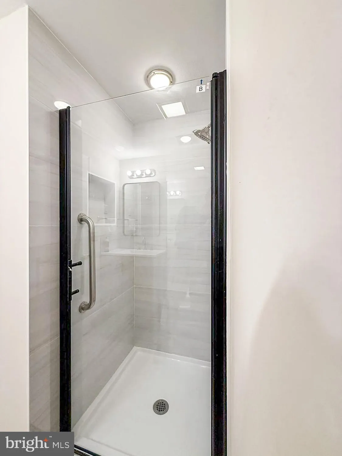 Property Slideshow image 31 of 36 | 374n new bedford ln, Monroe Township, NJ, 08831