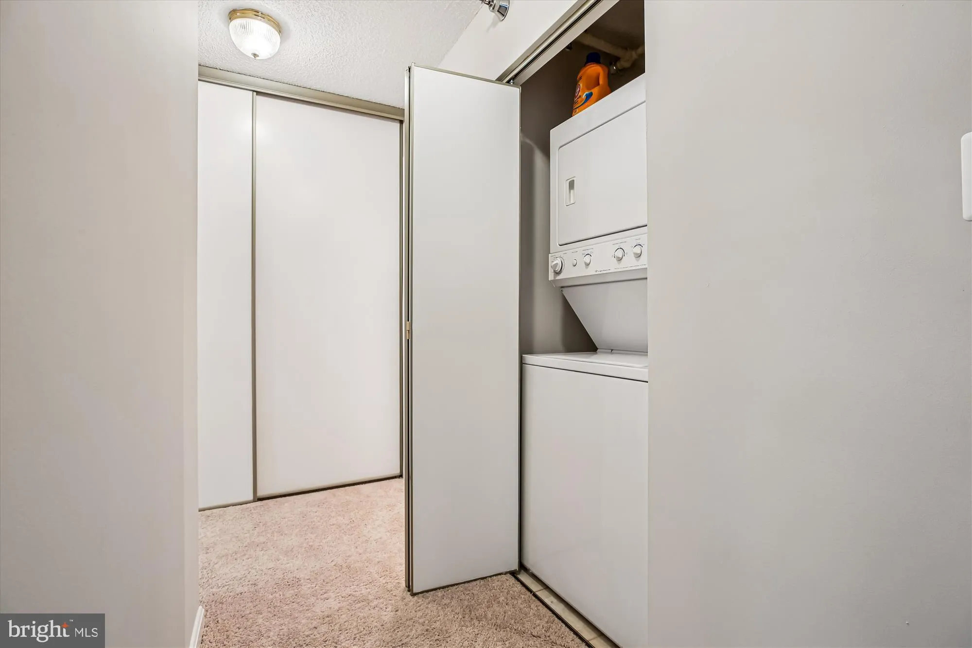 Property Slideshow image 18 of 39 | 14809 pennfield cir 315, Silver Spring, MD, 20906