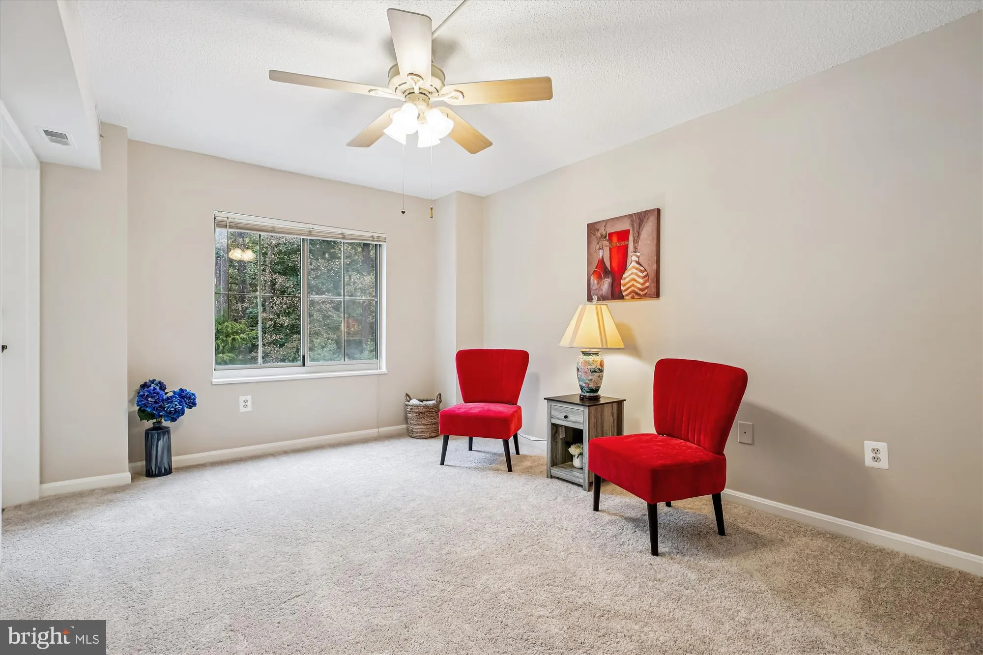 Property Slideshow image 17 of 39 | 14809 pennfield cir 315, Silver Spring, MD, 20906