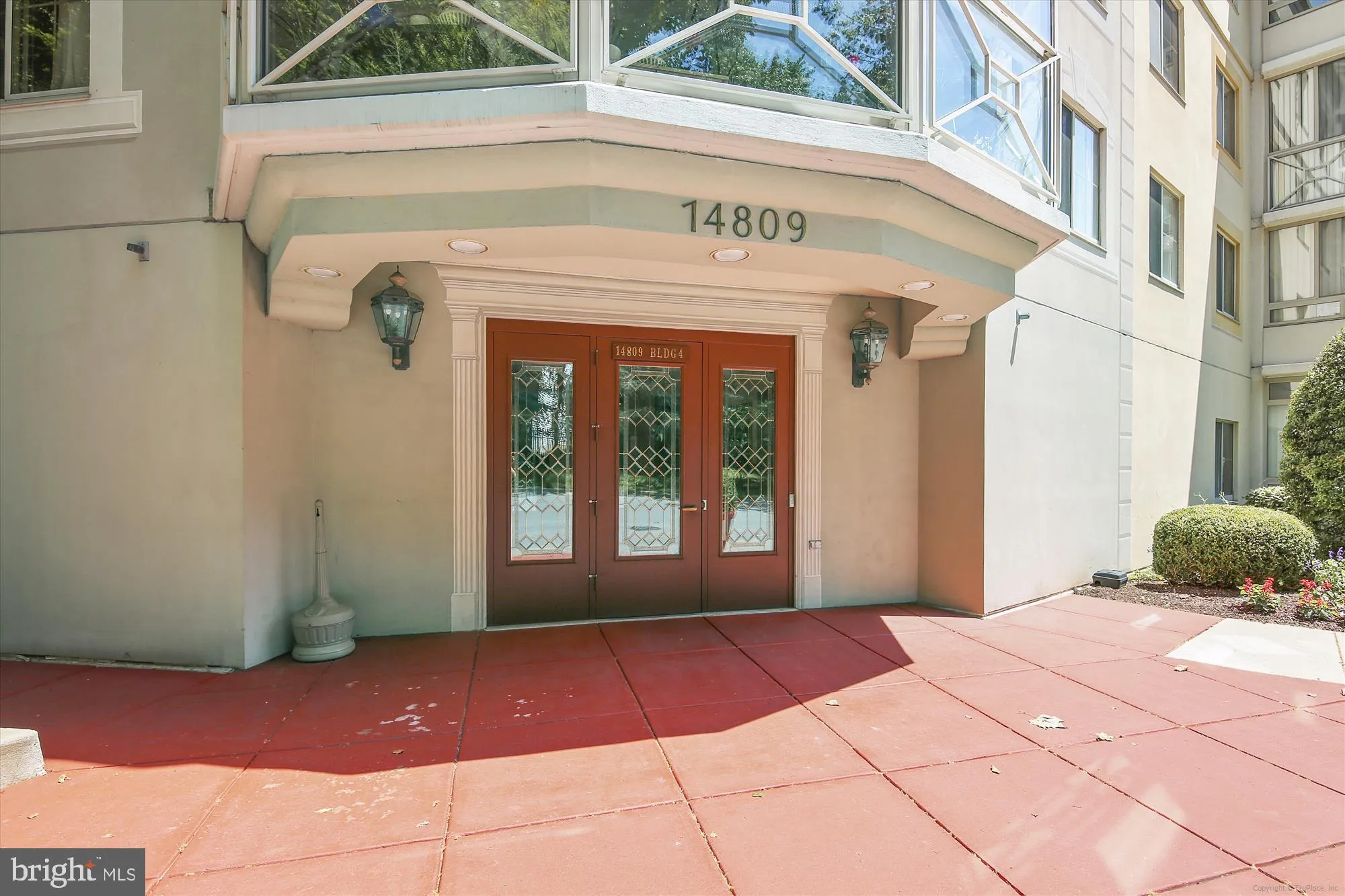 Property Slideshow image 24 of 39 | 14809 pennfield cir 315, Silver Spring, MD, 20906