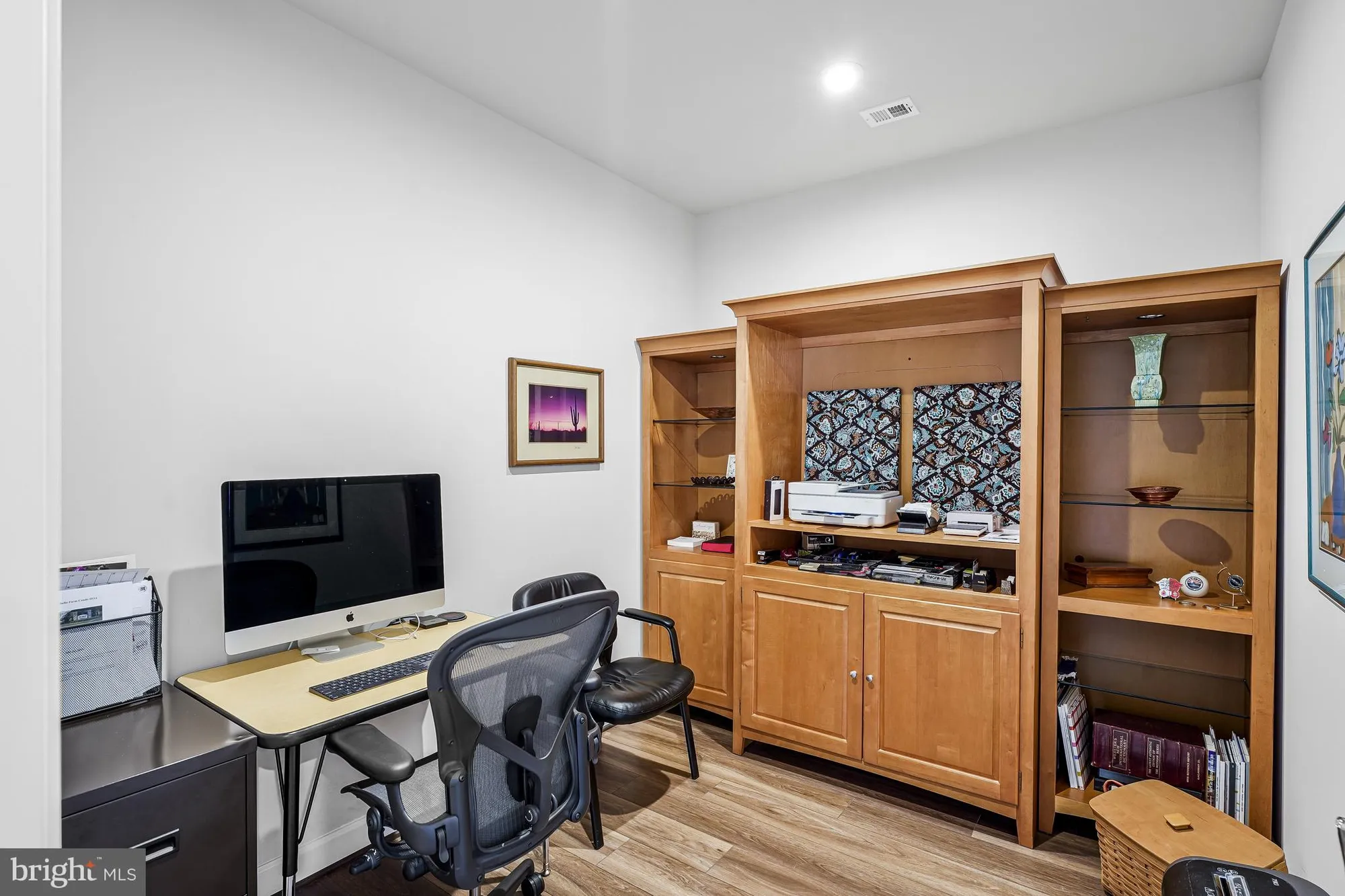 Property Slideshow image 19 of 27 | 21914 hawksbill high cir unit 304, Sterling, VA, 20164