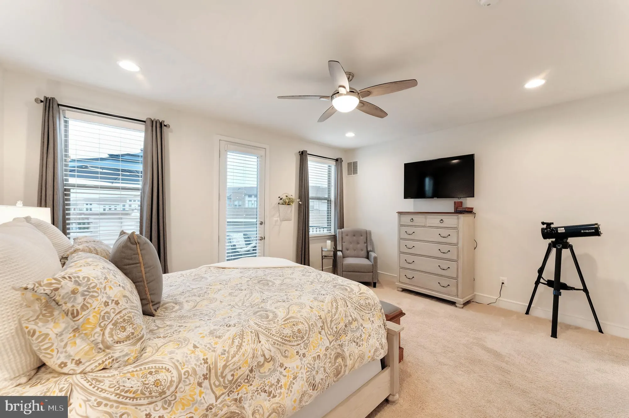 Property Slideshow image 24 of 51 | 42788 macbeth ter, Ashburn, VA, 20148