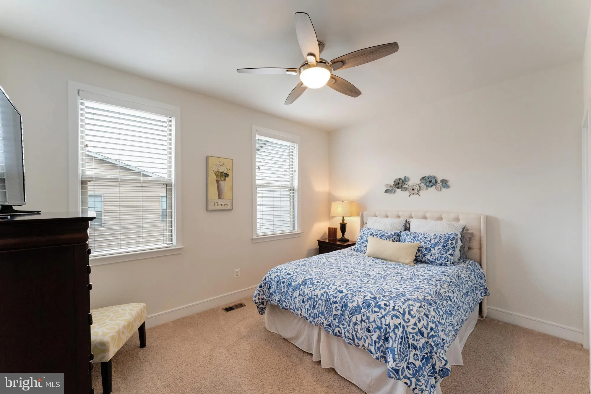 Property Slideshow image 37 of 51 | 42788 macbeth ter, Ashburn, VA, 20148