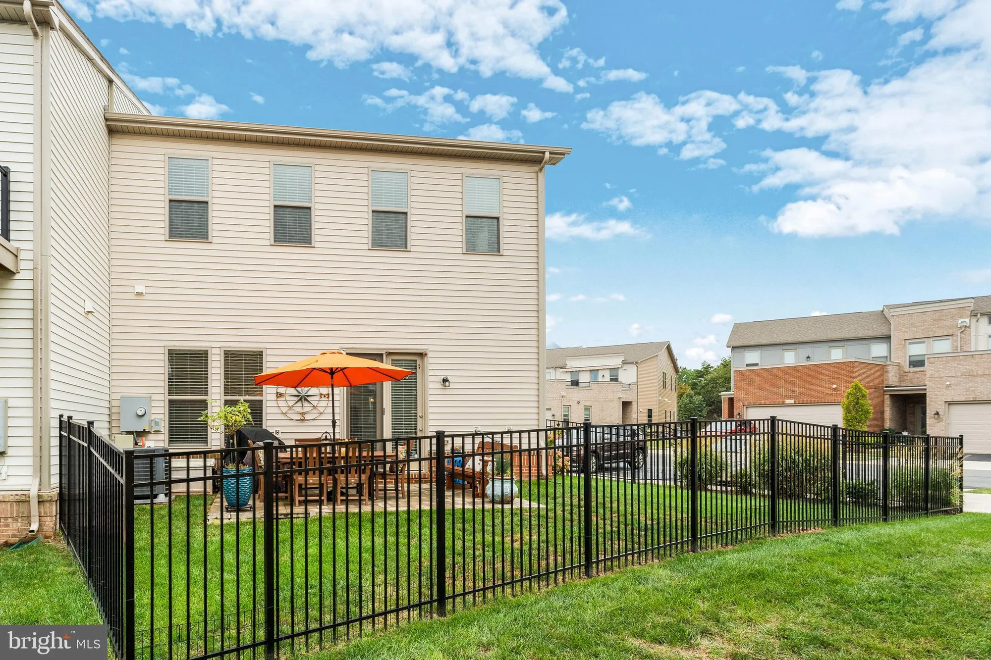 Property Slideshow image 41 of 51 | 42788 macbeth ter, Ashburn, VA, 20148