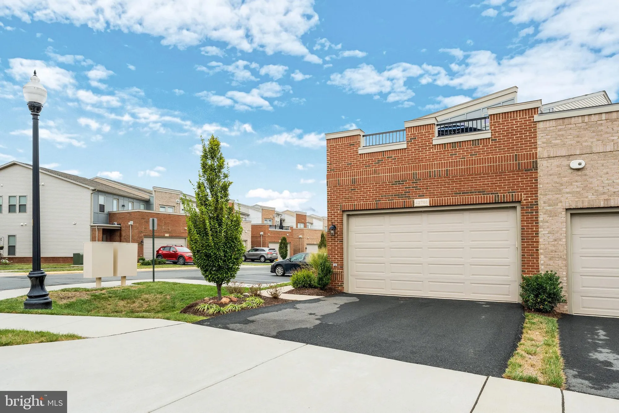 Property Slideshow image 43 of 51 | 42788 macbeth ter, Ashburn, VA, 20148