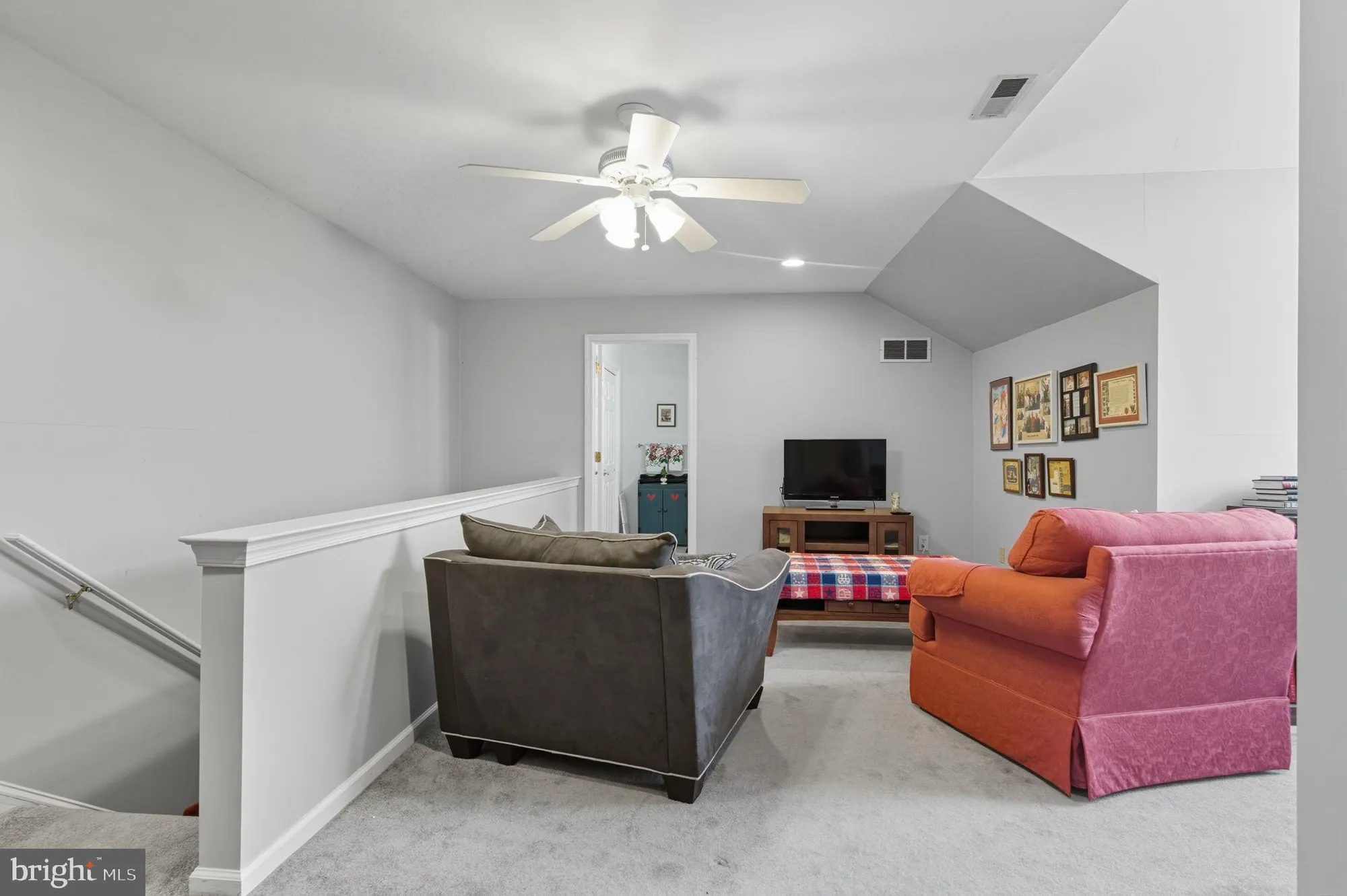 Property Slideshow image 25 of 30 | 2285 seabird dr 14, Bristol, PA, 19007