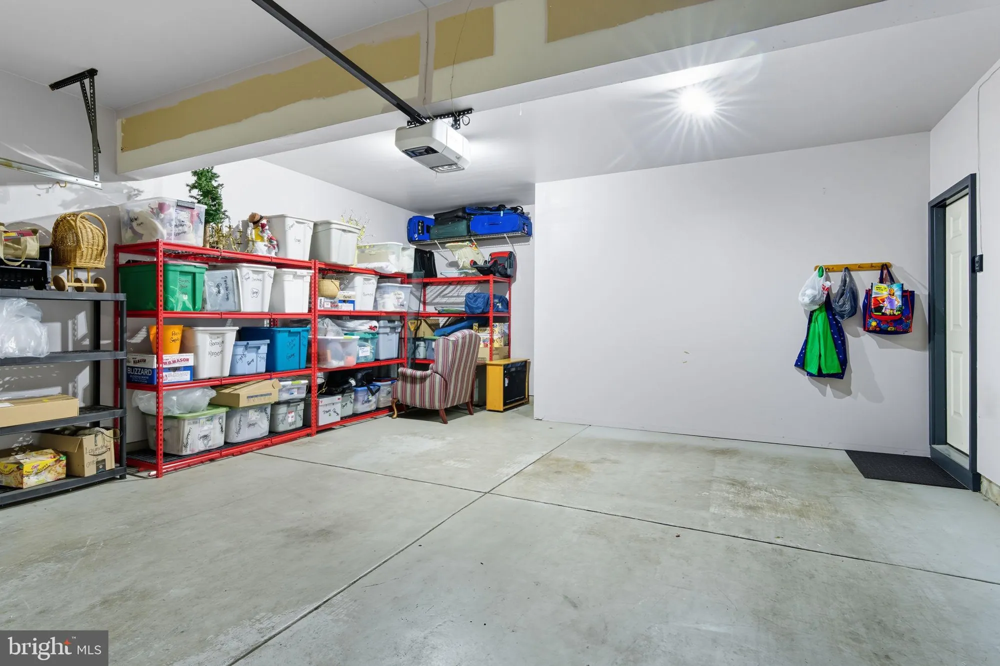 Property Slideshow image 28 of 30 | 2285 seabird dr 14, Bristol, PA, 19007