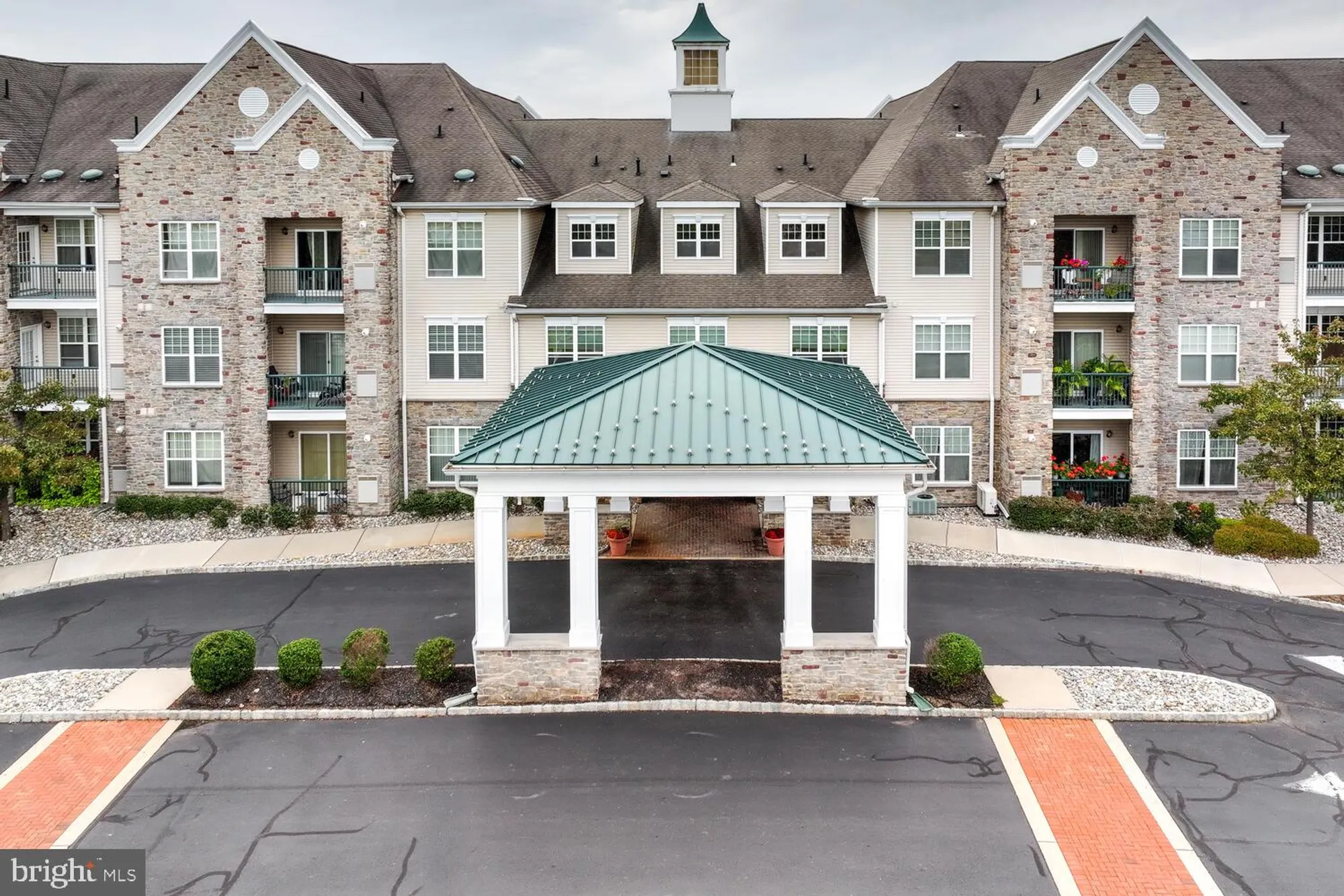 Property Slideshow image 4 of 41 | 100 middlesex blvd 211, Plainsboro, NJ, 08536