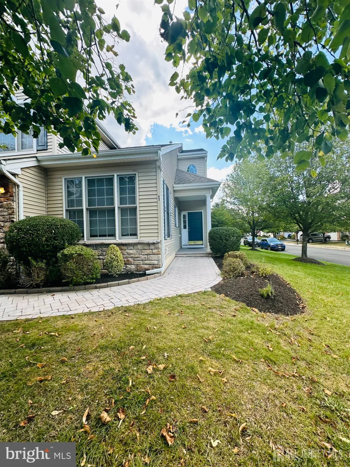 Property Slideshow image 19 of 19 | 1 silcox pl, Somerset, NJ, 08873