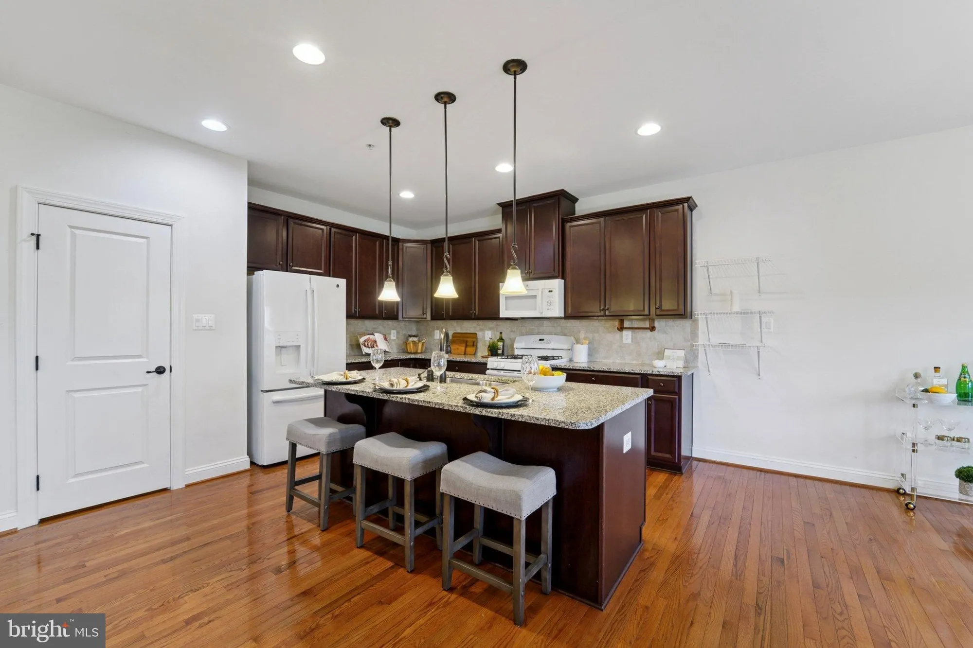 Property Slideshow image 15 of 67 | 1508 orchard grass ct, Odenton, MD, 21113
