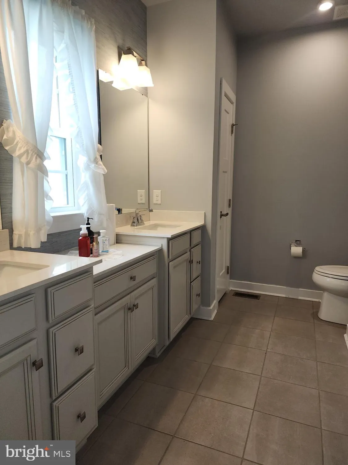 Property Slideshow image 37 of 64 | 7 pegasus ln, Smyrna, DE, 19977