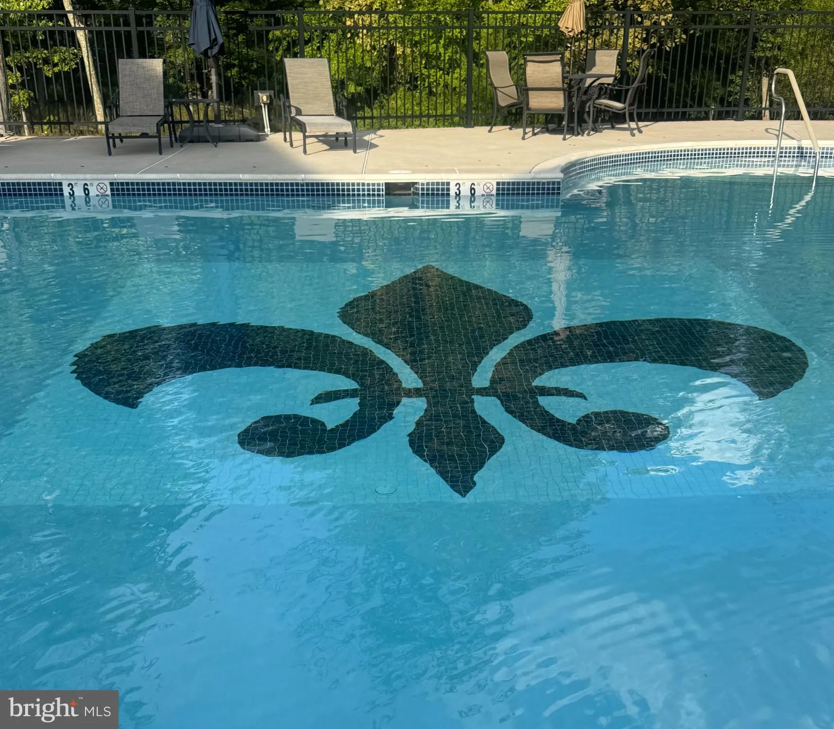 Property Slideshow image 31 of 36 | 95 rittenhouse cir, Newtown, PA, 18940