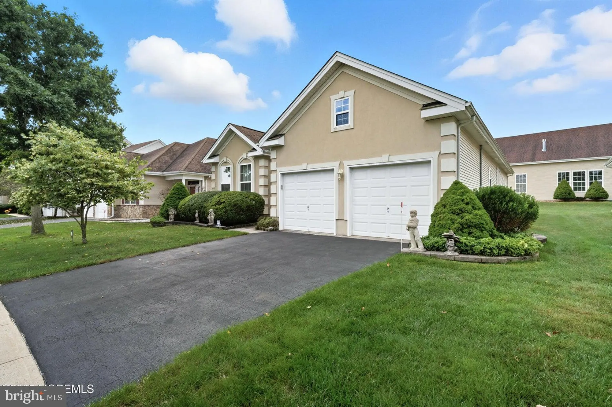 Property Slideshow image 1 of 50 | 224 mirage blvd, Barnegat, NJ, 08005