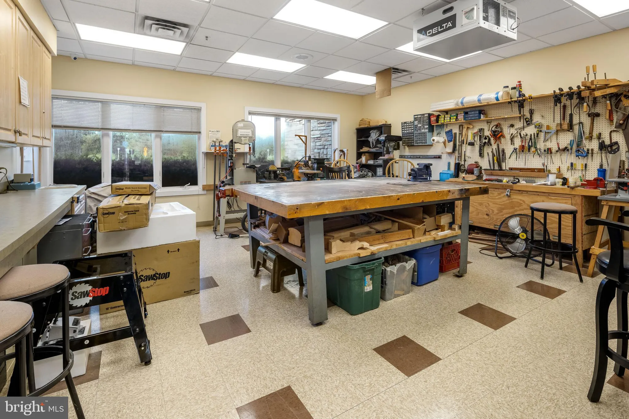 Property Slideshow image 41 of 50 | 224 mirage blvd, Barnegat, NJ, 08005