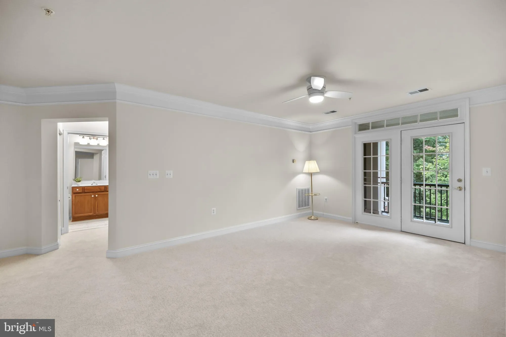 Property Slideshow image 22 of 43 | 2905 saintsbury plz 315, Fairfax, VA, 22031