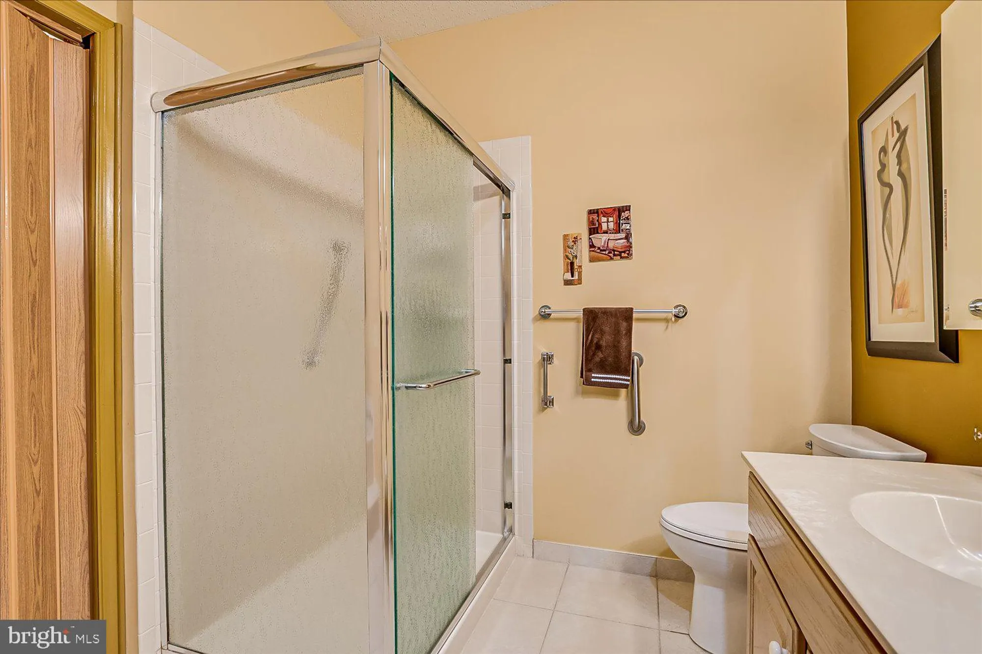 Property Slideshow image 35 of 50 | 136 birmingham ln, Monroe Township, NJ, 08831
