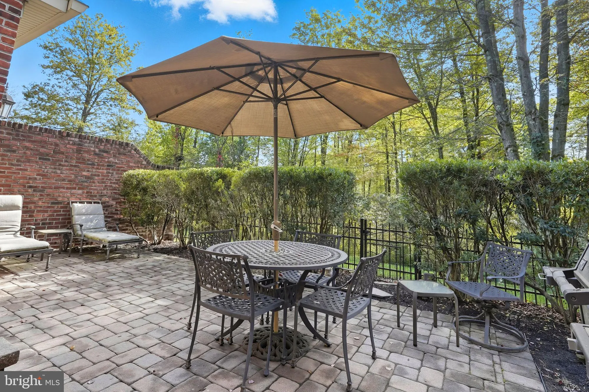Property Slideshow image 28 of 36 | 95 rittenhouse cir, Newtown, PA, 18940
