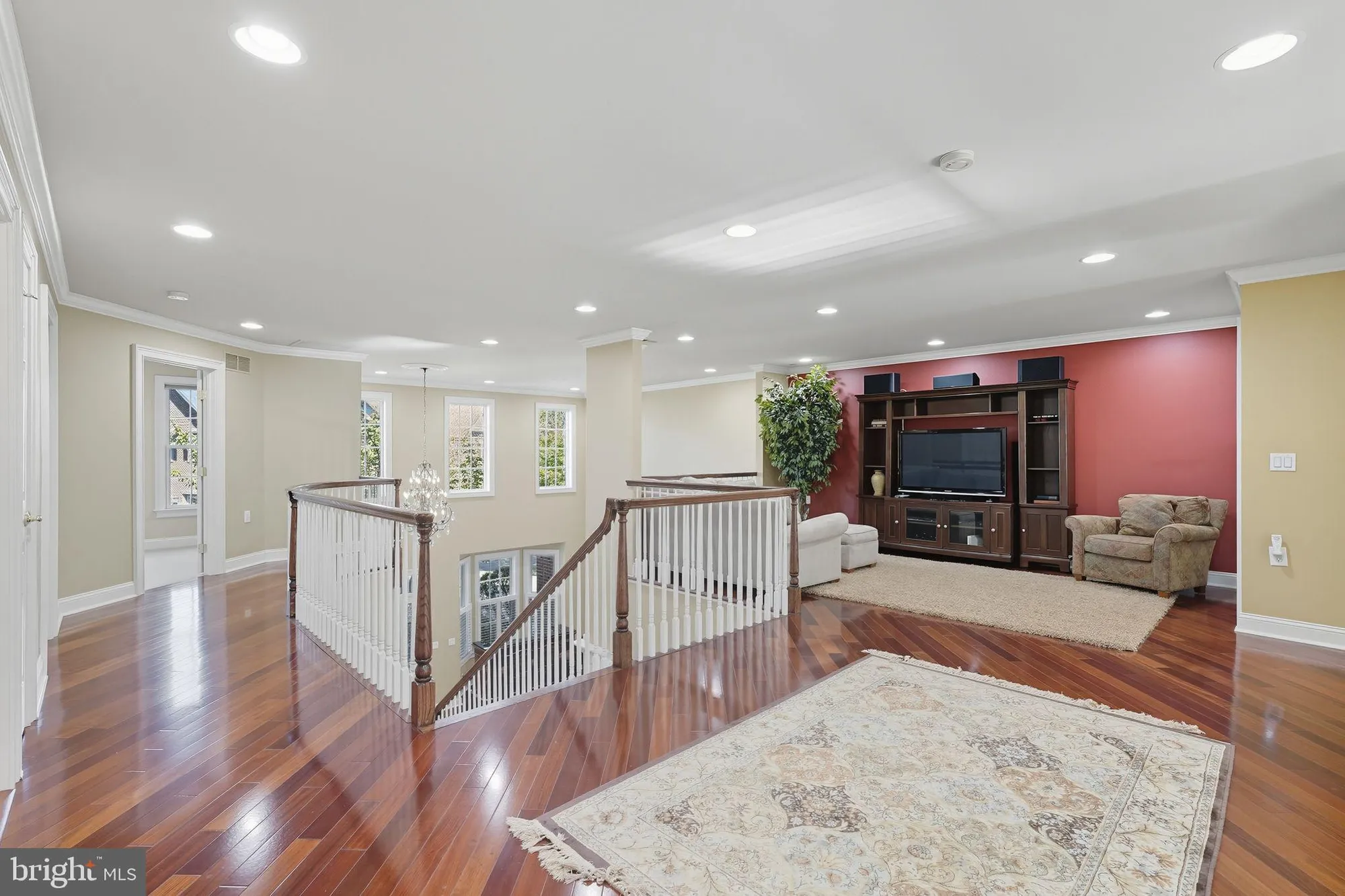 Property Slideshow image 21 of 36 | 95 rittenhouse cir, Newtown, PA, 18940