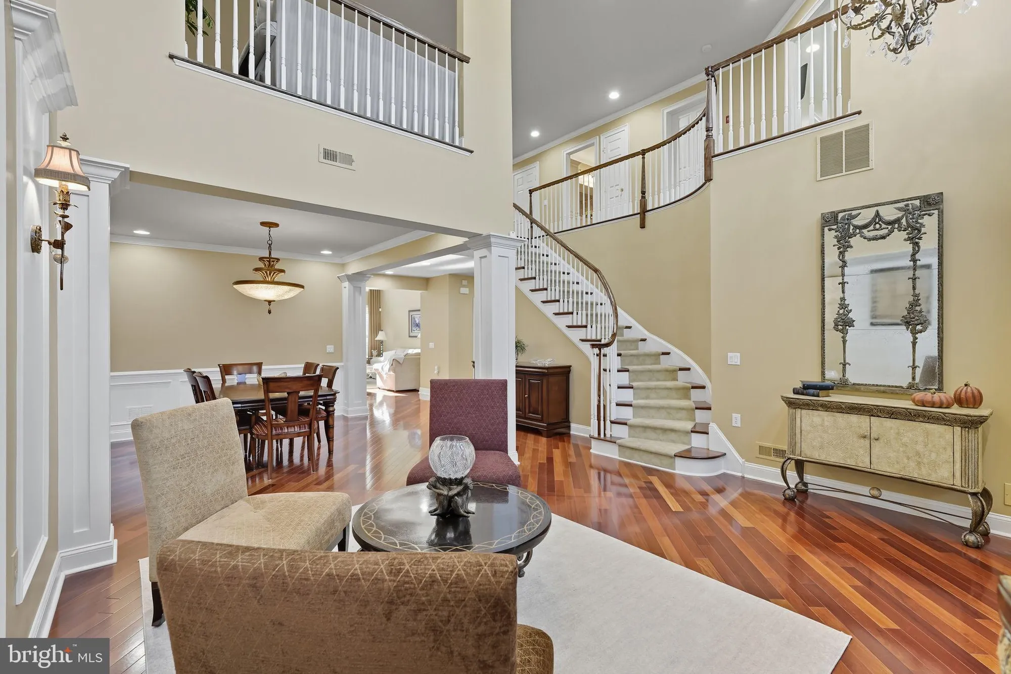Property Slideshow image 2 of 36 | 95 rittenhouse cir, Newtown, PA, 18940