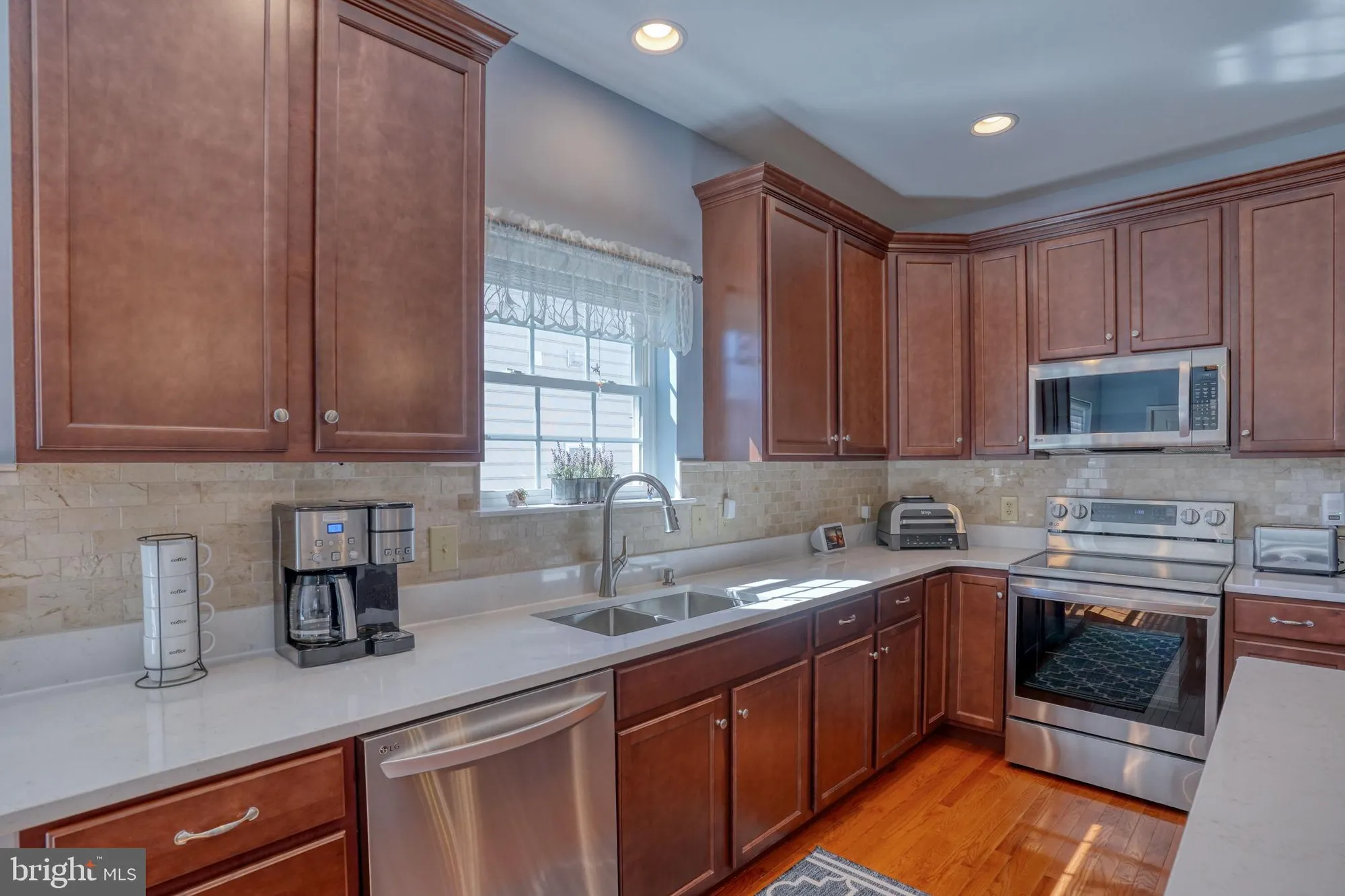 Property Slideshow image 9 of 48 | 76 volpe way, Smyrna, DE, 19977