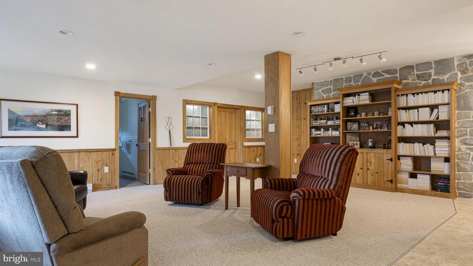 Property Slideshow image 36 of 46 | 44 winterberry ln, Womelsdorf, PA, 19567