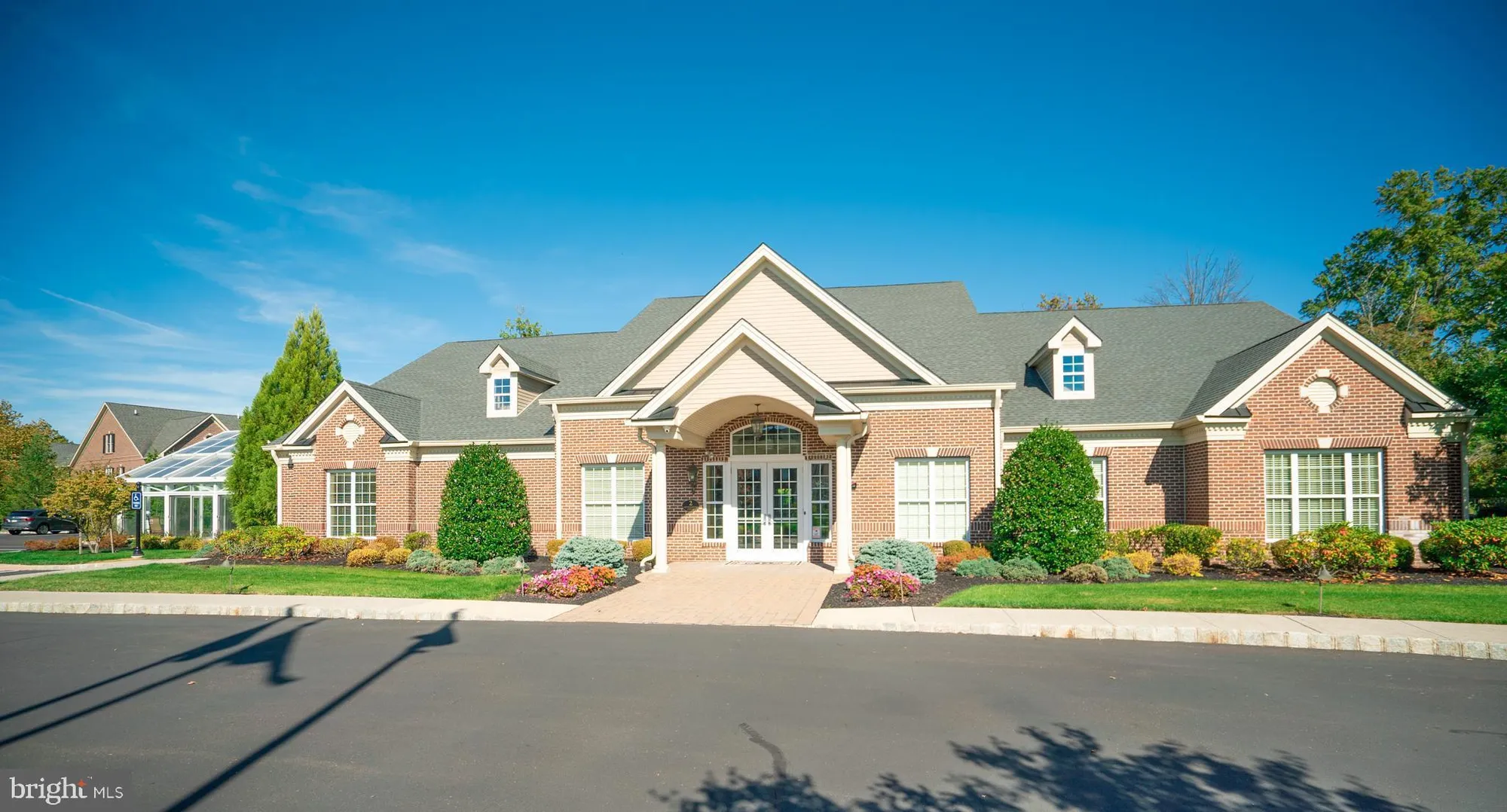 Property Slideshow image 30 of 36 | 95 rittenhouse cir, Newtown, PA, 18940