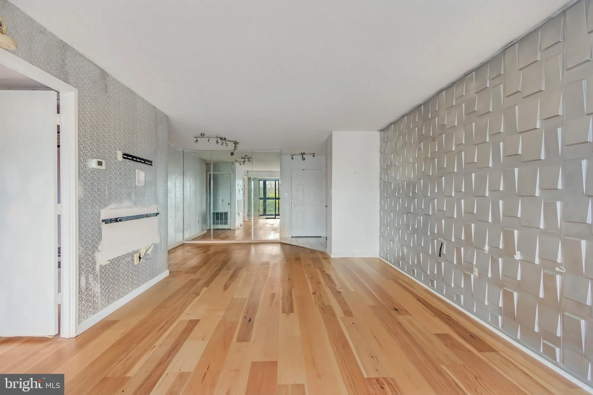 Property Slideshow image 5 of 22 | 3310 n leisure world blvd 520, Silver Spring, MD, 20906