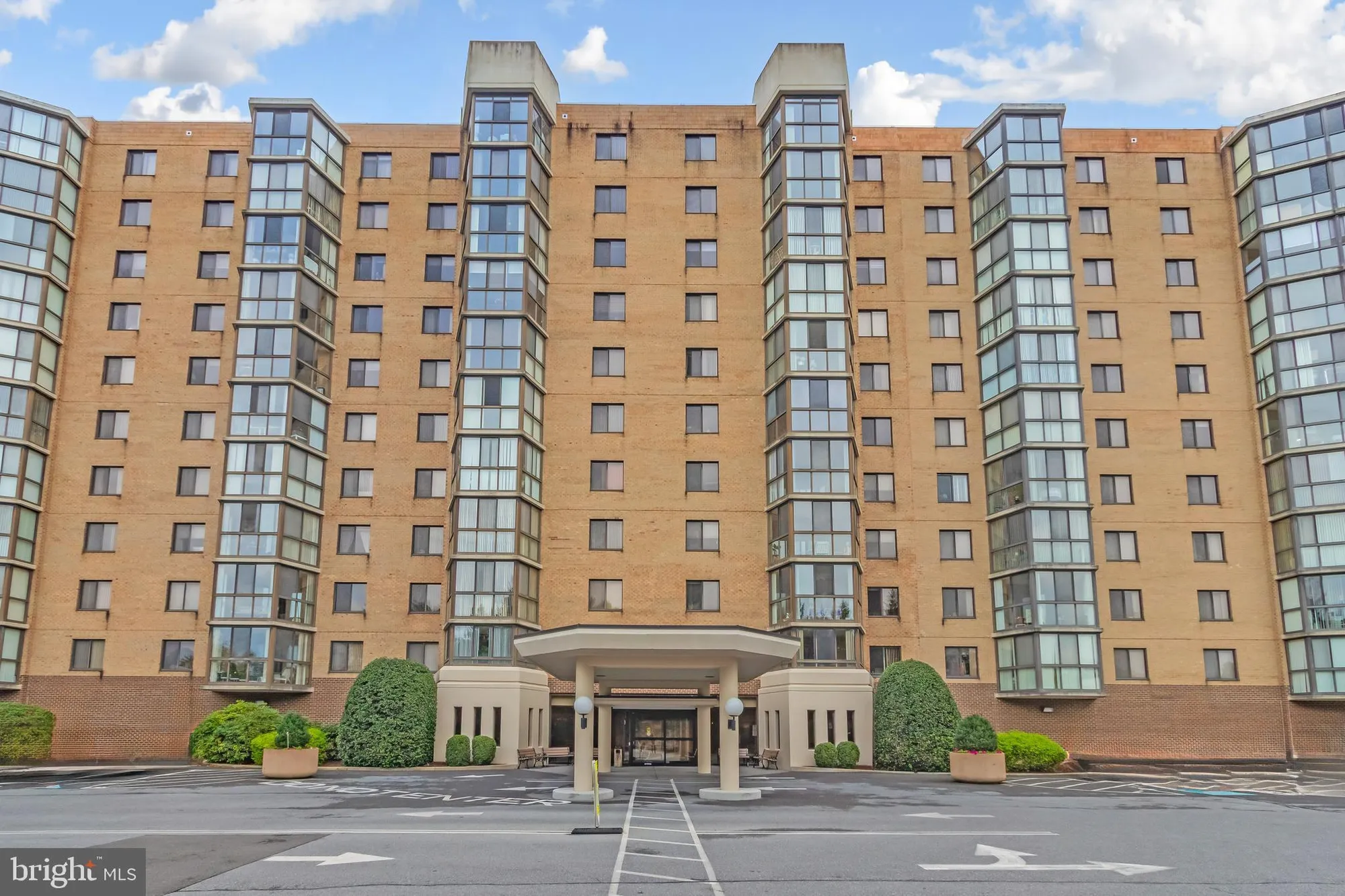 Property Slideshow image 1 of 22 | 3310 n leisure world blvd 520, Silver Spring, MD, 20906