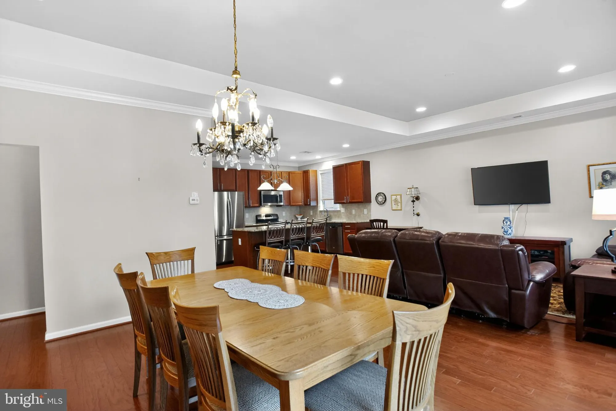 Property Slideshow image 16 of 30 | 2680 iris ln, Philadelphia, PA, 19116