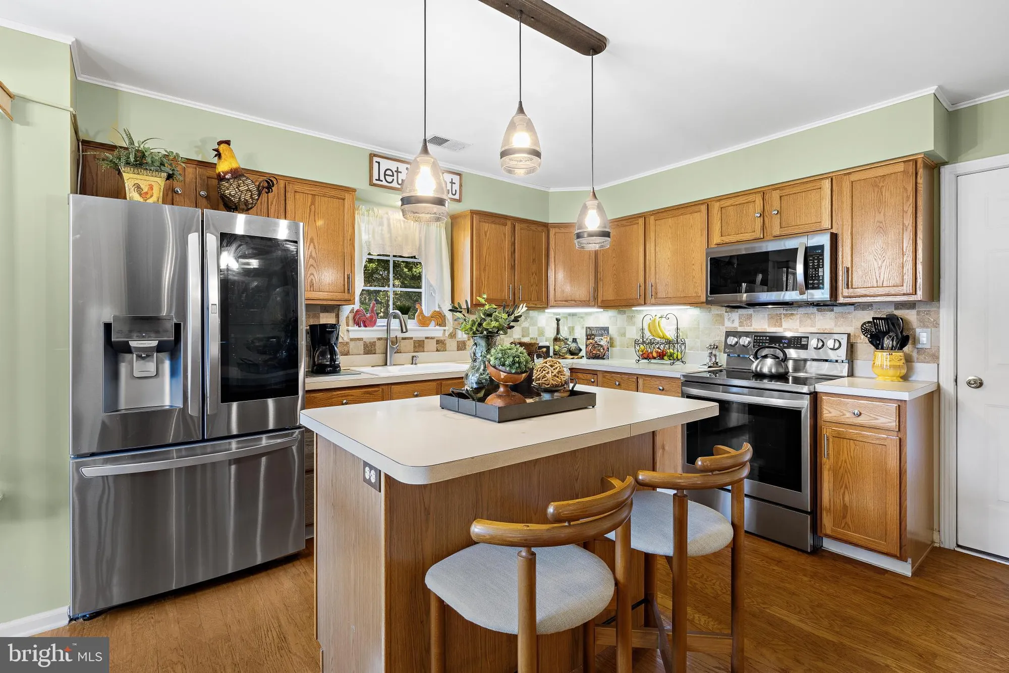 Property Slideshow image 18 of 39 | 14 skylark ln, Lakewood, NJ, 08701
