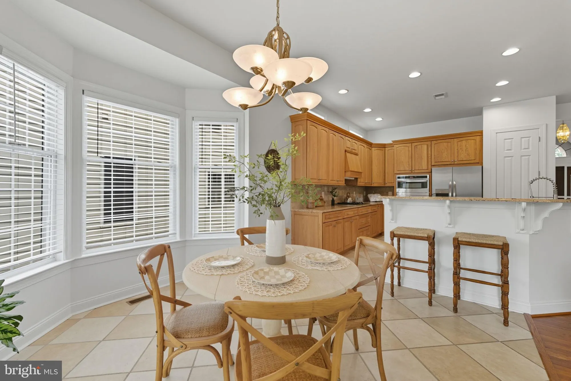 Property Slideshow image 16 of 57 | 15691 alderbrook dr, Haymarket, VA, 20169