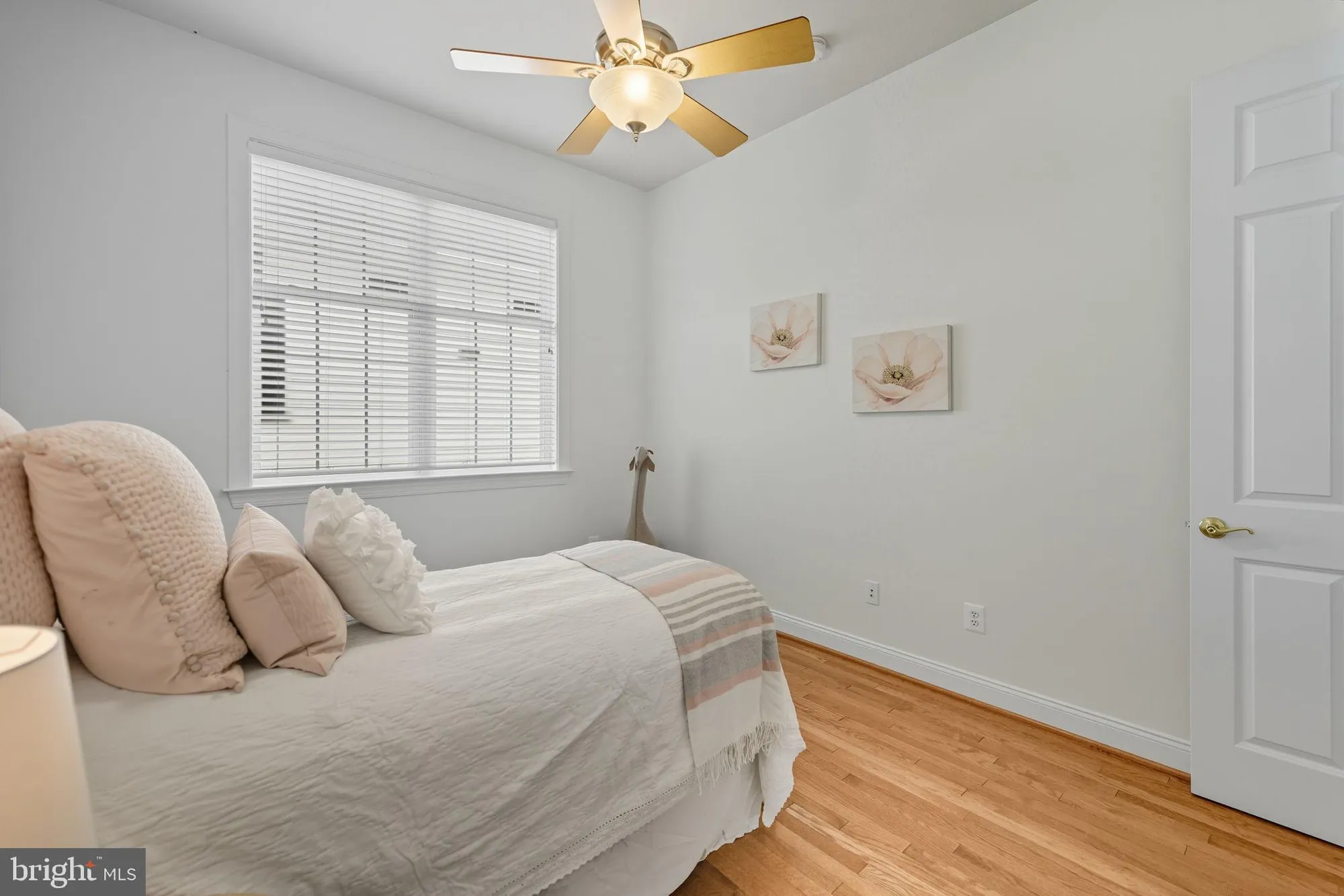 Property Slideshow image 31 of 57 | 15691 alderbrook dr, Haymarket, VA, 20169