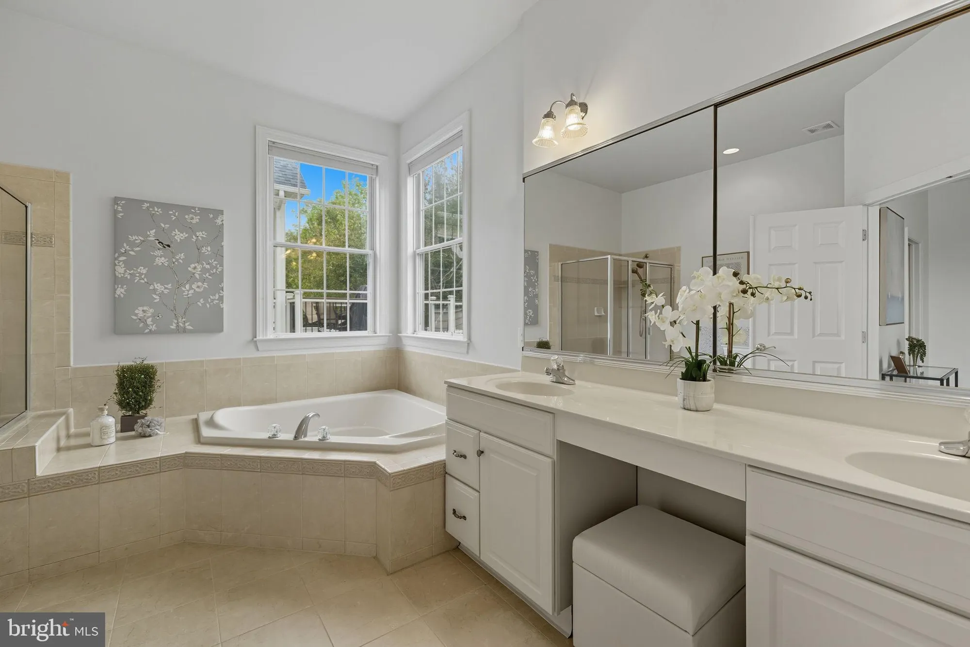 Property Slideshow image 28 of 57 | 15691 alderbrook dr, Haymarket, VA, 20169