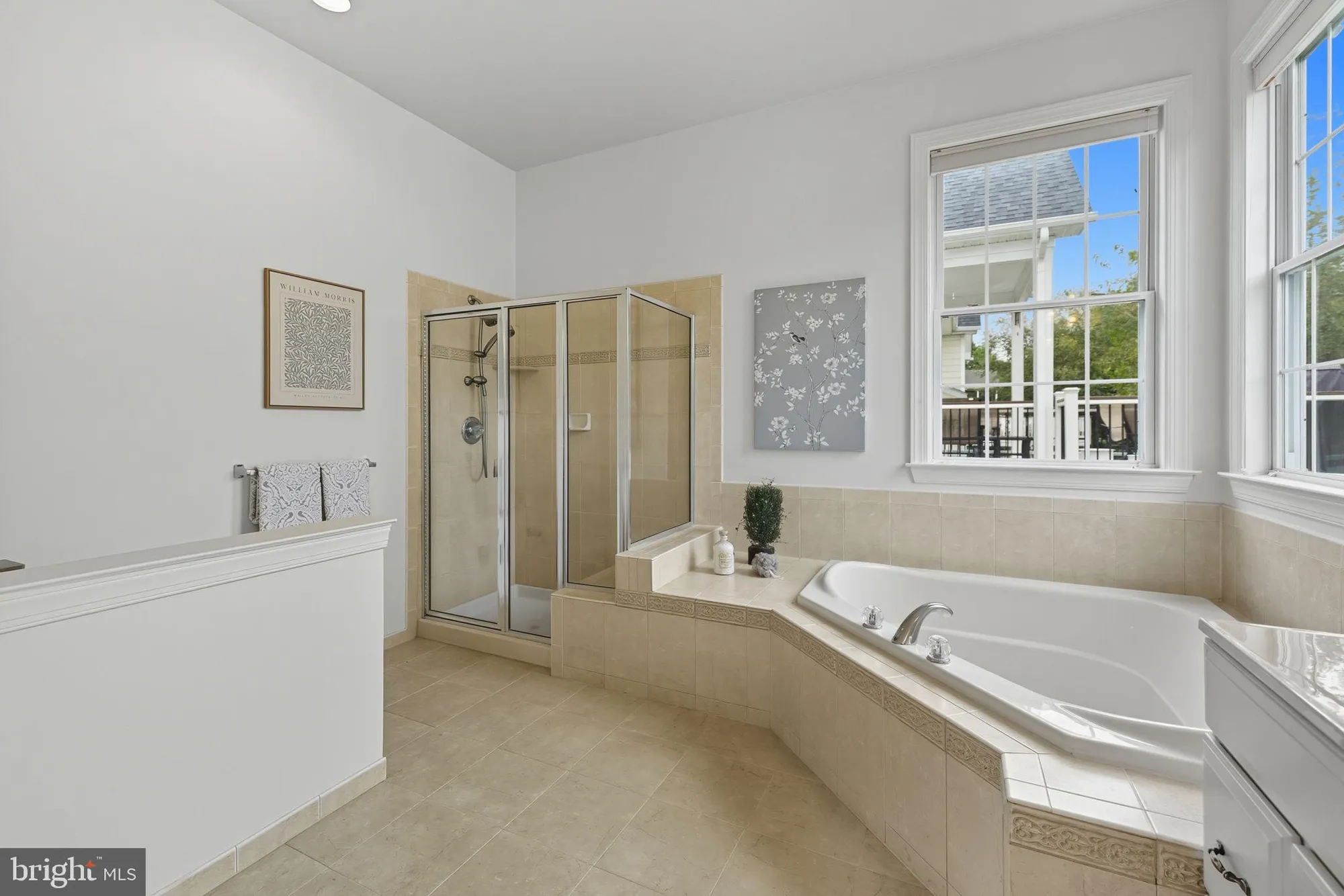 Property Slideshow image 29 of 57 | 15691 alderbrook dr, Haymarket, VA, 20169