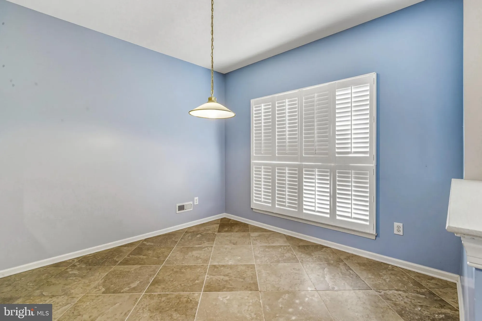 Property Slideshow image 4 of 21 | 361 grande blvd, Glassboro, NJ, 08028