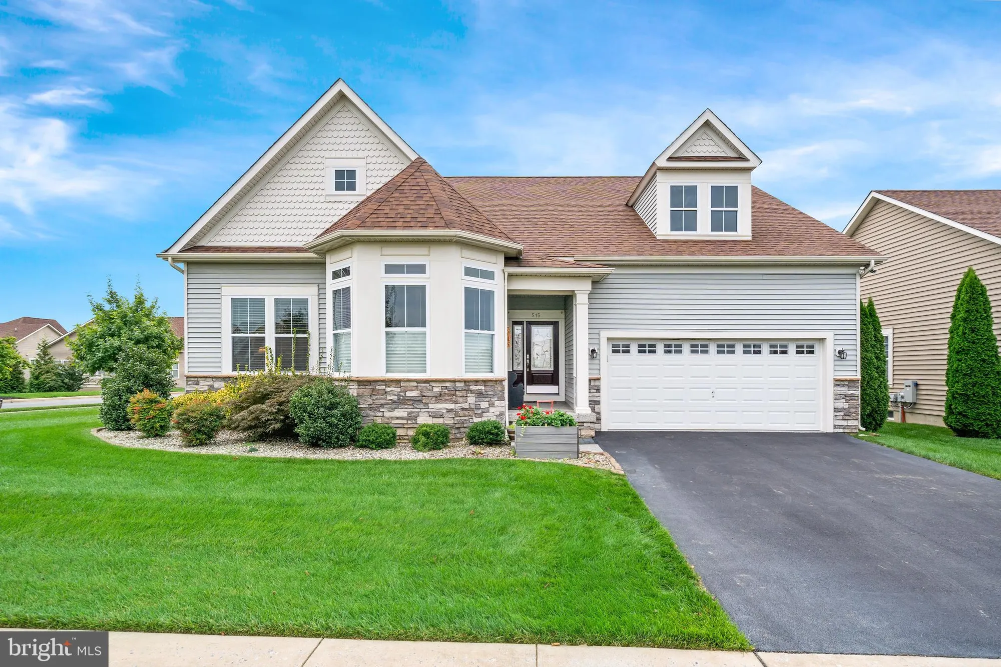 Property Slideshow image 2 of 58 | 515 barrymore pkwy, Middletown, DE, 19709