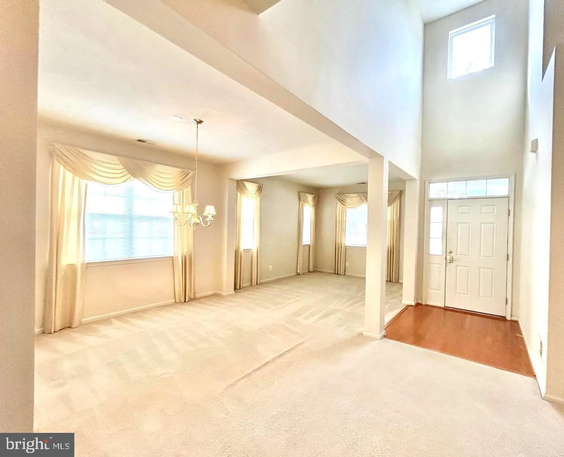 Property Slideshow image 8 of 58 | 238 night hawk cir, West Deptford, NJ, 08086