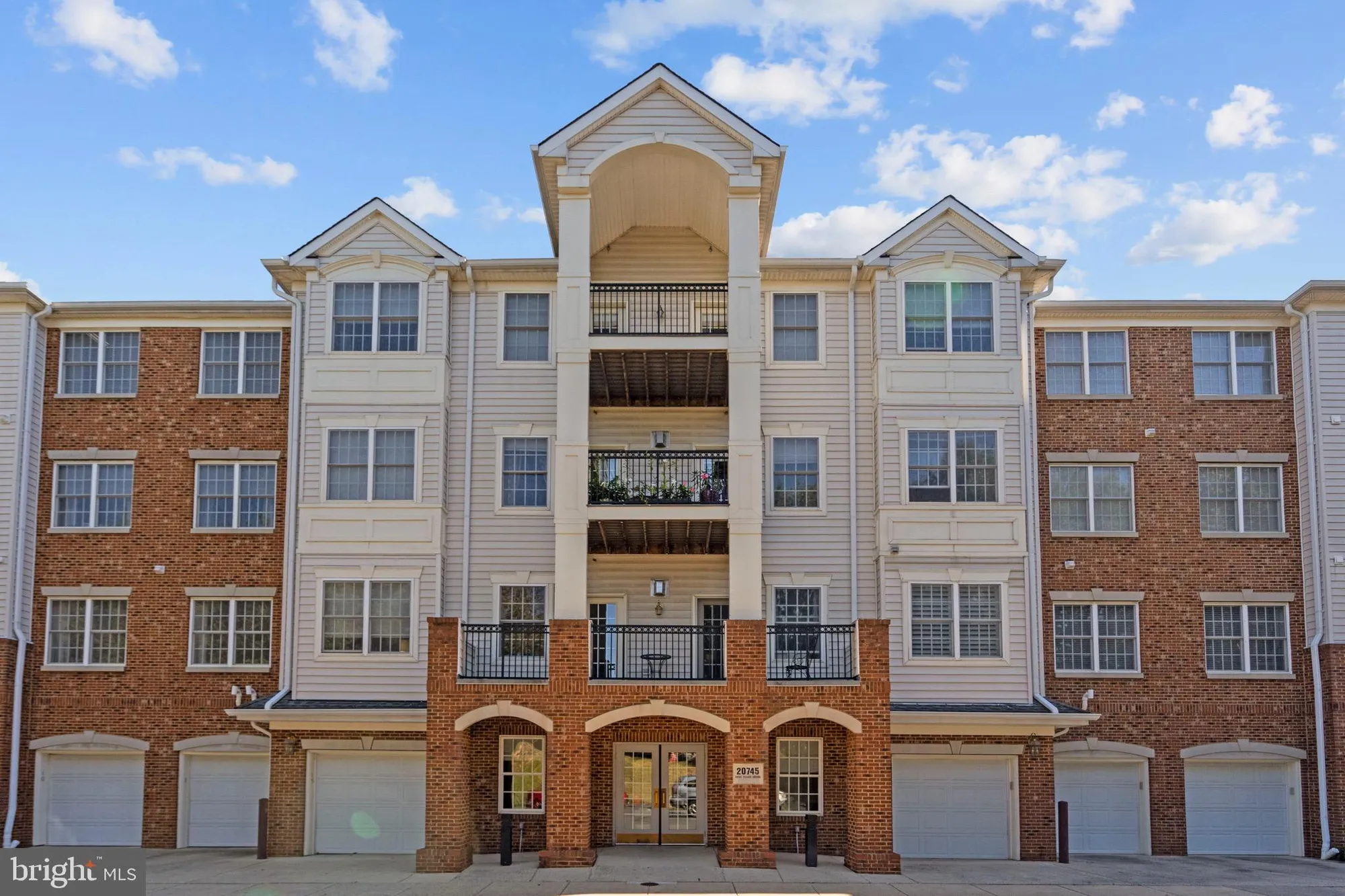 Property Slideshow image 36 of 48 | 20745 royal palace sq 210, Sterling, VA, 20165