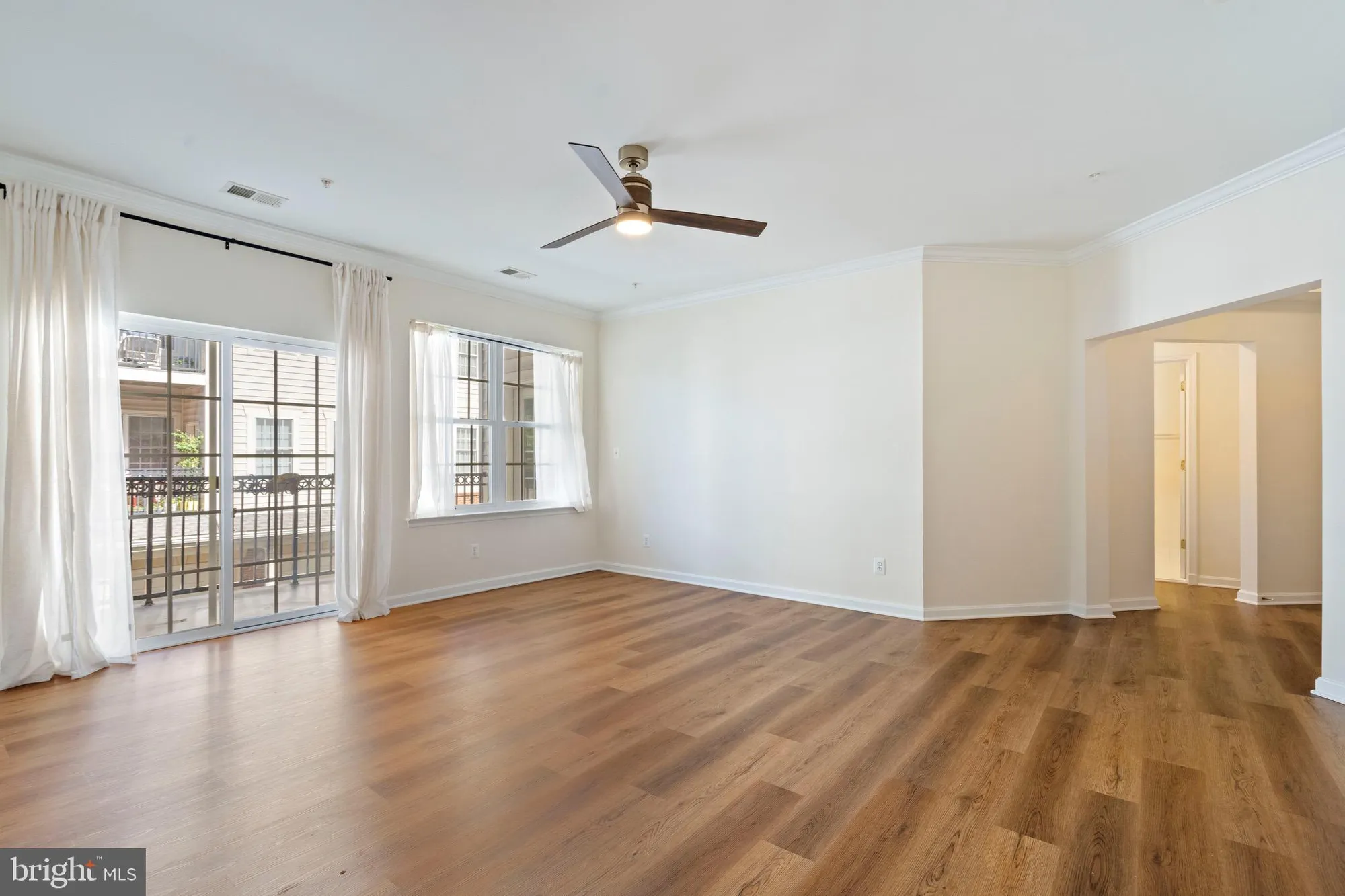 Property Slideshow image 13 of 48 | 20745 royal palace sq 210, Sterling, VA, 20165