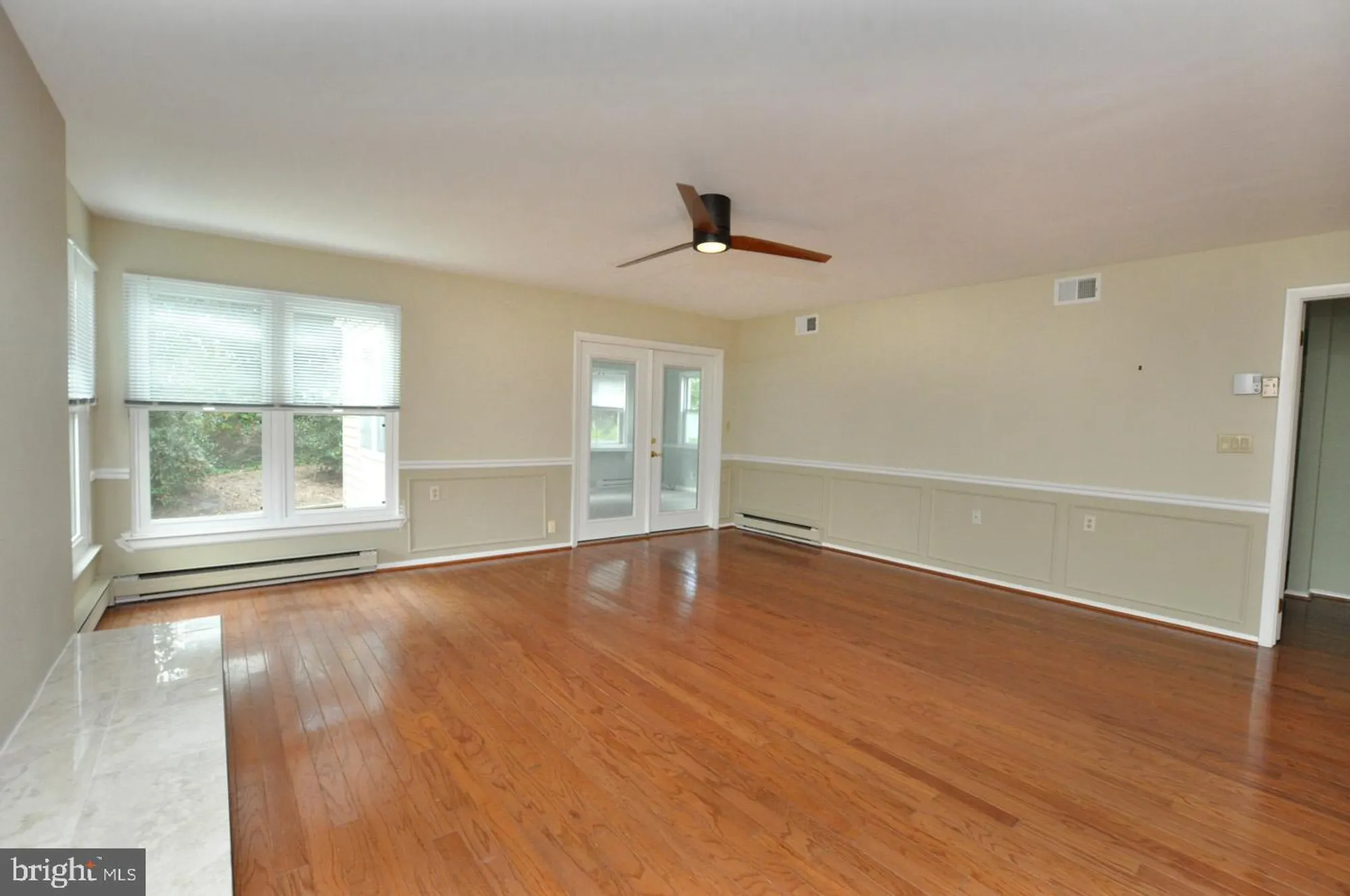 Property Slideshow image 12 of 26 | 41 new castle dr, Southampton, NJ, 08088