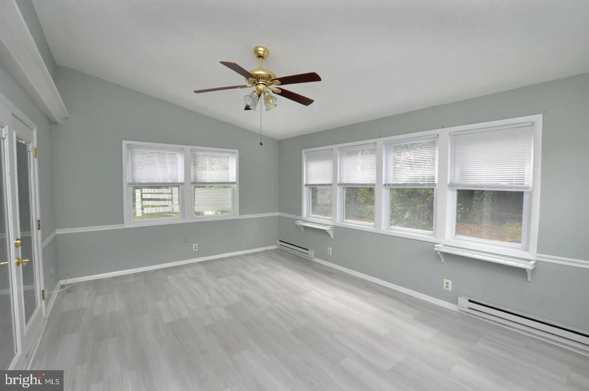 Property Slideshow image 16 of 26 | 41 new castle dr, Southampton, NJ, 08088
