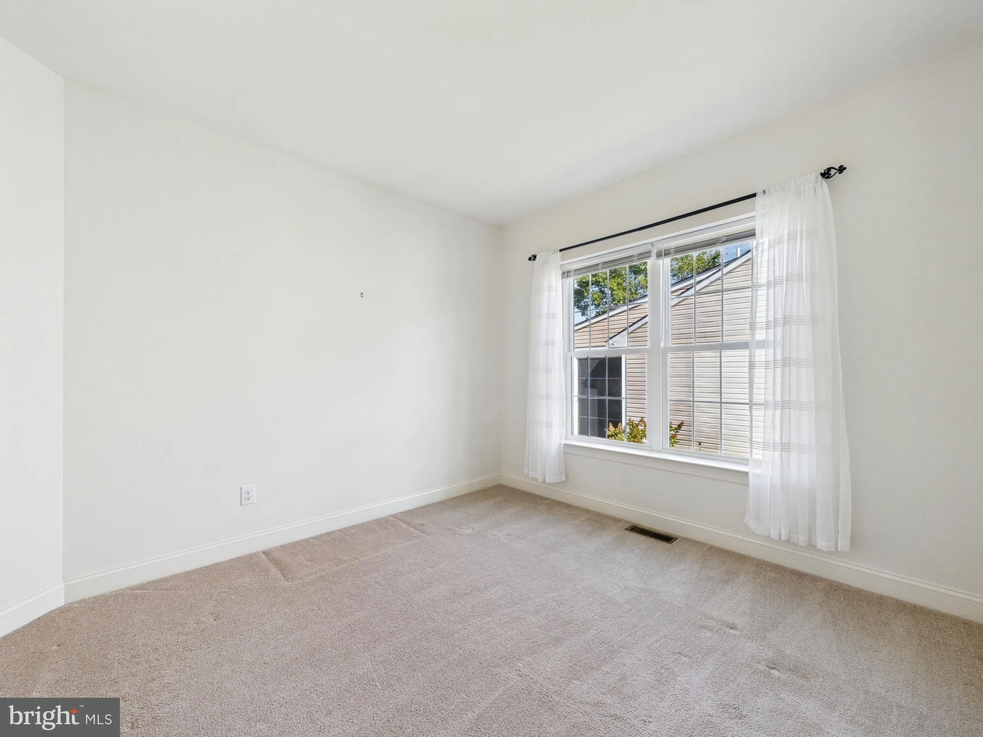 Property Slideshow image 31 of 58 | 29575 fieldstone dr, Milton, DE, 19968