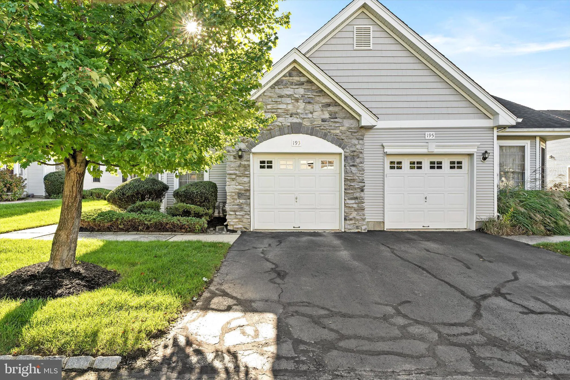 Property Slideshow image 1 of 25 | 193 burholme dr, Hamilton, NJ, 08691