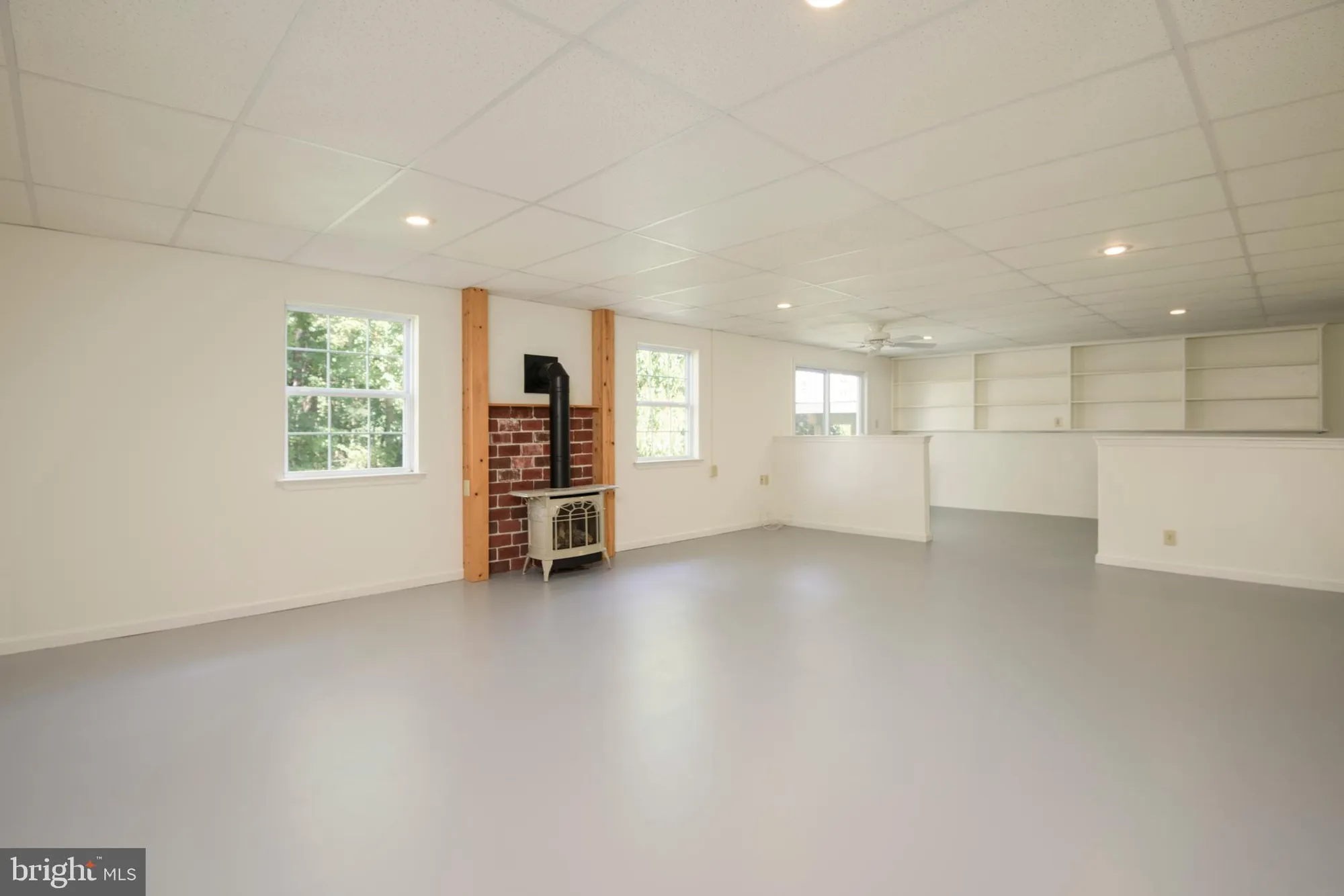 Property Slideshow image 22 of 25 | 403 e glenview dr, West Grove, PA, 19390