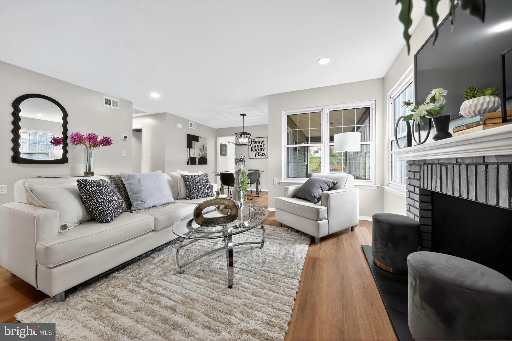 Property Slideshow image 5 of 30 | 22 banbury ln, Southampton, NJ, 08088