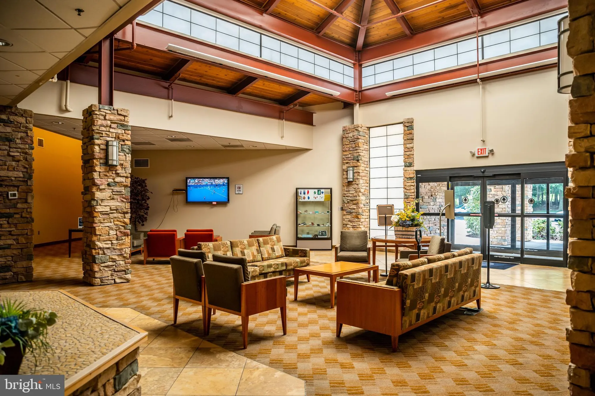 Property Slideshow image 18 of 37 | 15030 westholm ct # 268-c, Silver Spring, MD, 20906