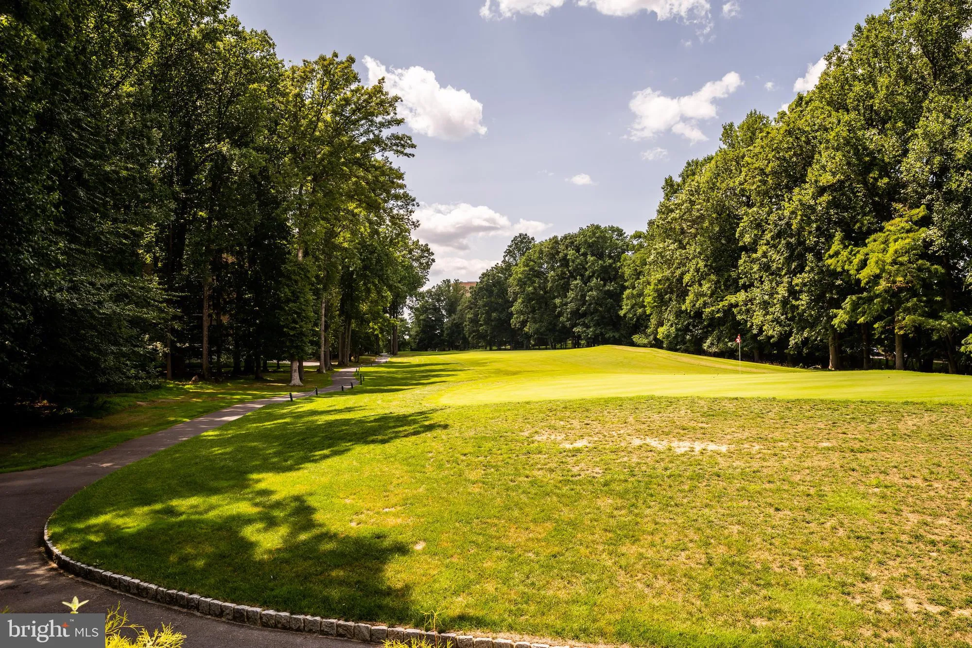 Property Slideshow image 26 of 37 | 15030 westholm ct # 268-c, Silver Spring, MD, 20906