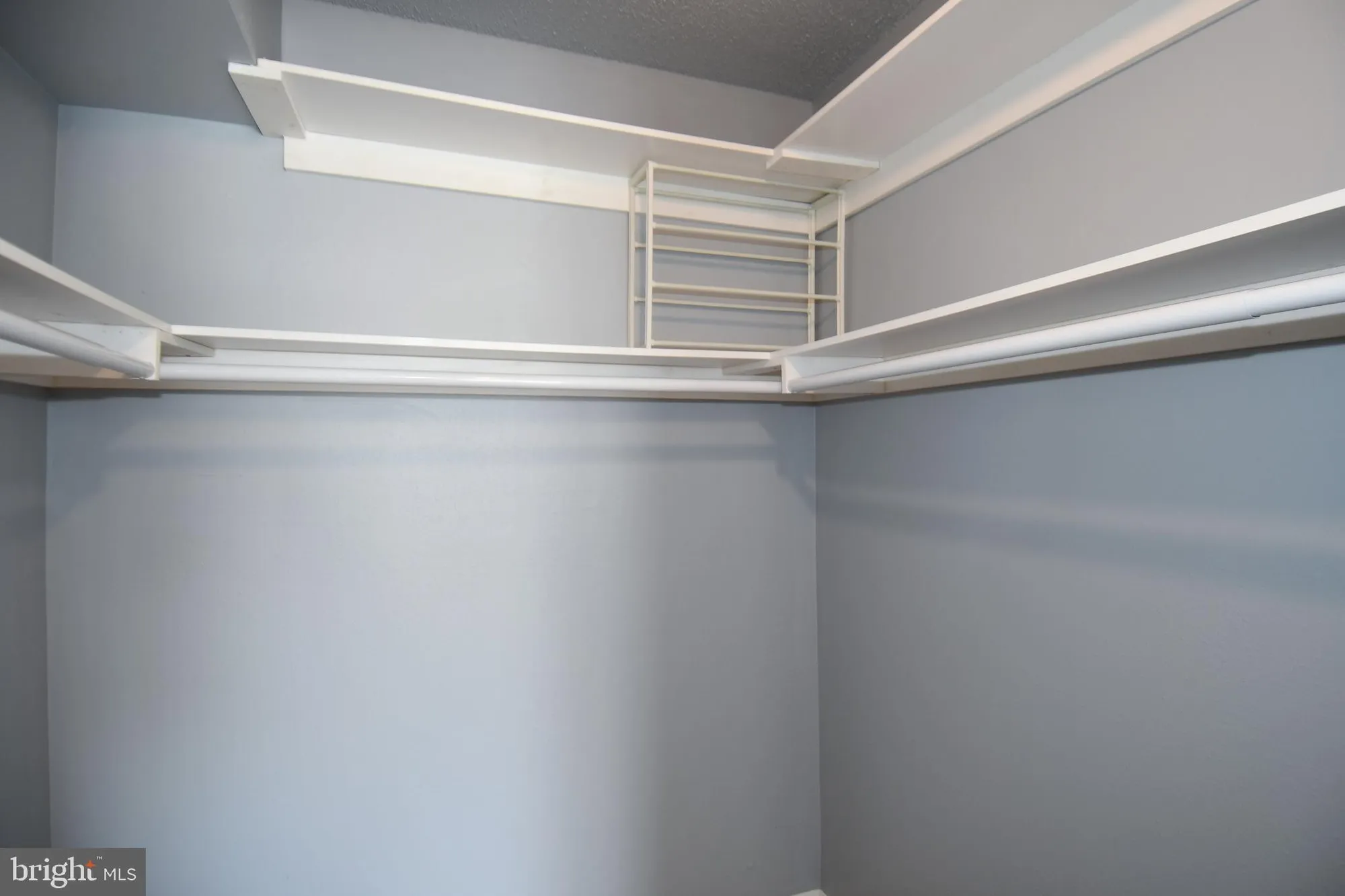 Property Slideshow image 32 of 36 | 15311 beaverbrook ct 90-2e, Silver Spring, MD, 20906